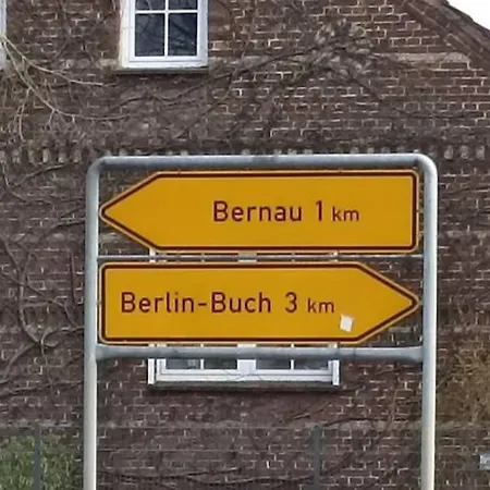 Spacious Near Helios Berlin-buch